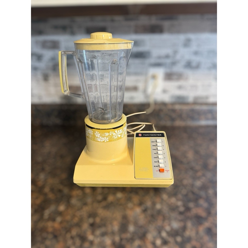 Vintage  70's Toastmaster Retro  Blender Yellow Floral Hippie Cottagecore‎
